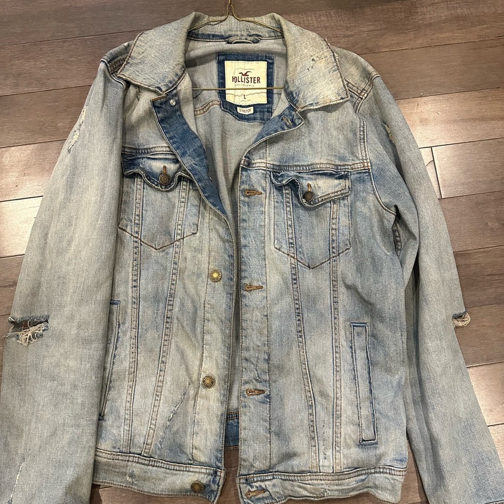 Hollister Men's Faded Blue Denim Jacket
